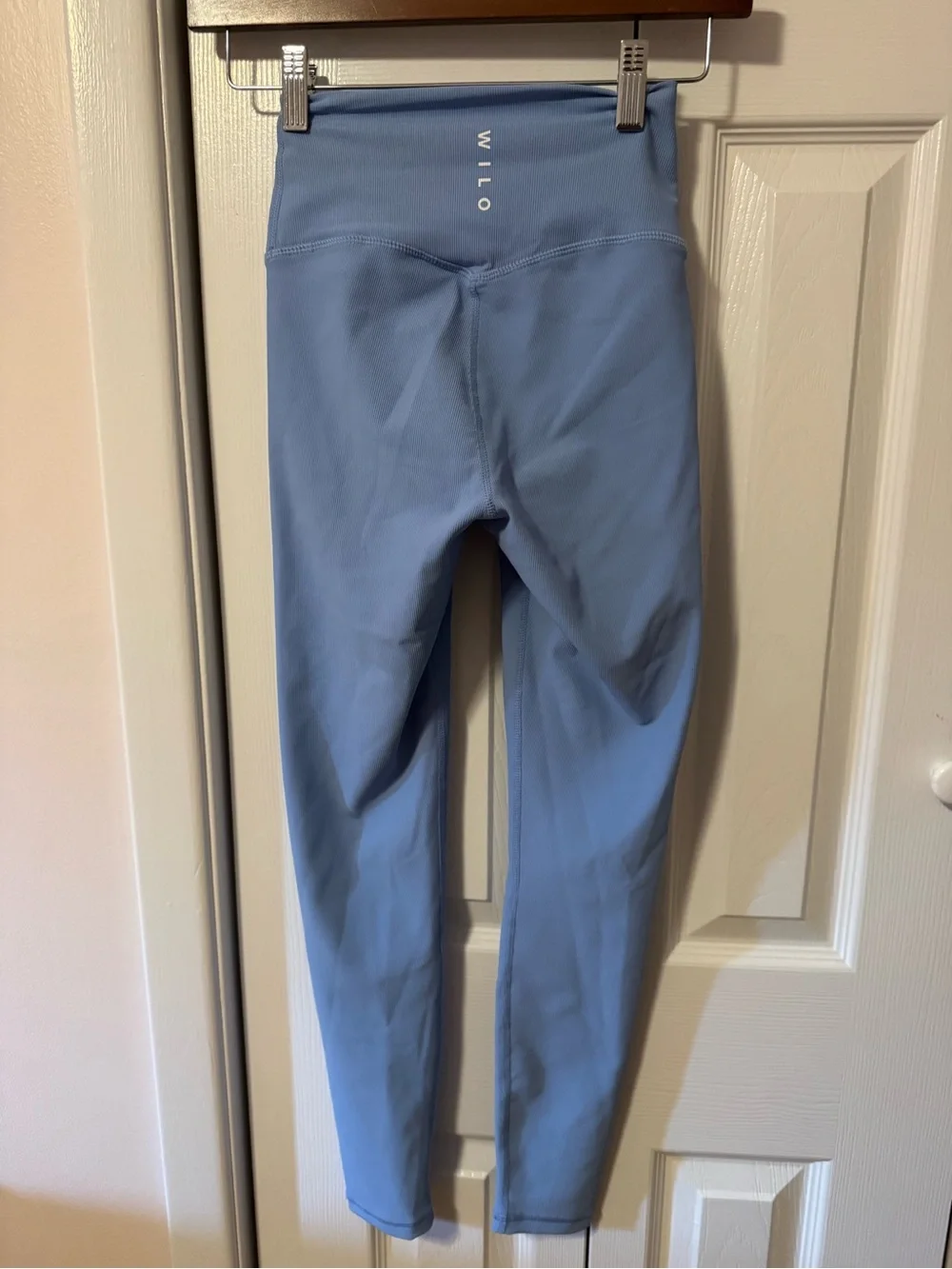 WILLOW Sky Blue Women's Tank Top and Legging Set - Picture 3 of 7